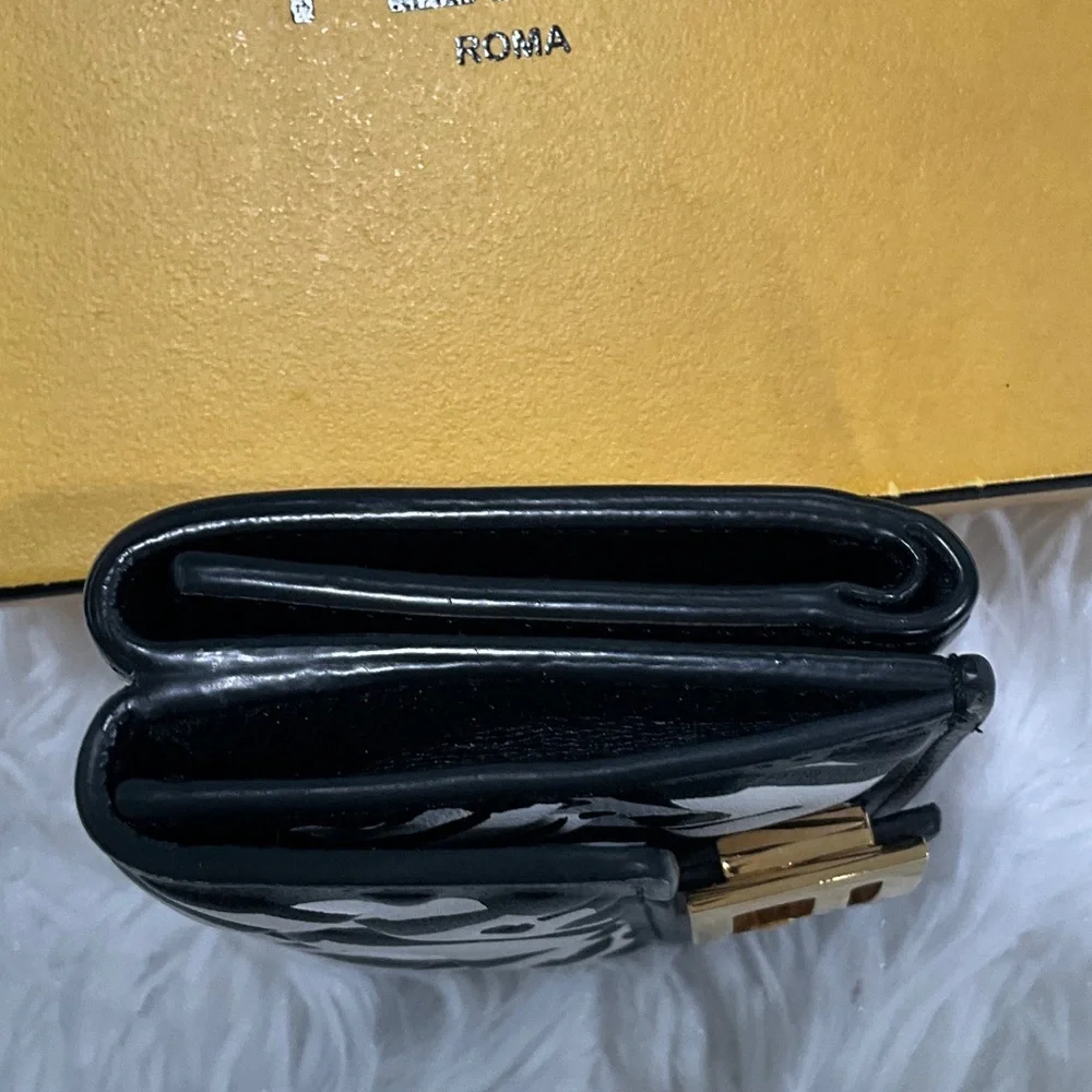RARE FENDI X JOSHUA VIDES Nappa Matisse FF Embossed Micro Tri-Fold Wallet - Picture 5 of 13